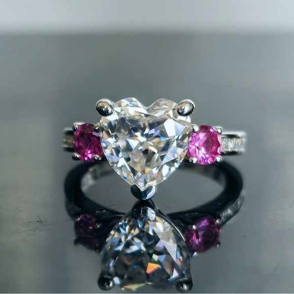 3ct heart moissanite - Picture 1 of 2